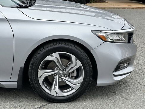 Used 2020 Honda Accord EX image 42