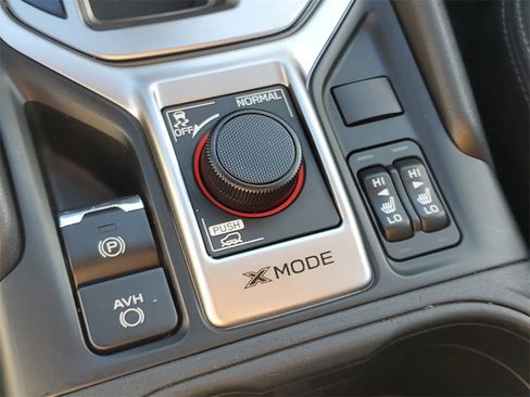 Used 2020 Subaru Forester Premium image 30