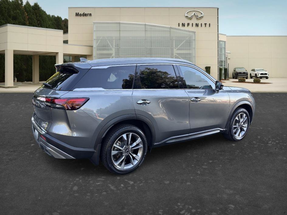 Certified 2022 INFINITI QX60 Luxe w/ Cargo Package AWD/4WD image 5
