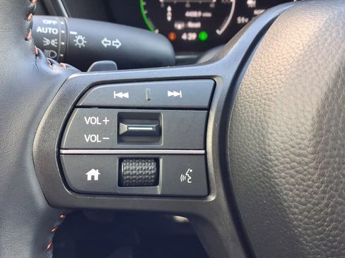 Used 2026 Honda CR-V Sport image 32