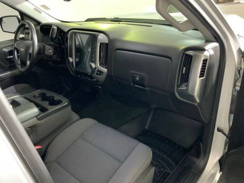Used 2018 Chevrolet Silverado 1500 LT w/ All Star Edition AWD/4WD image 40