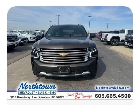 Used 2021 Chevrolet Tahoe High Country w/ Premium Package AWD/4WD image 30