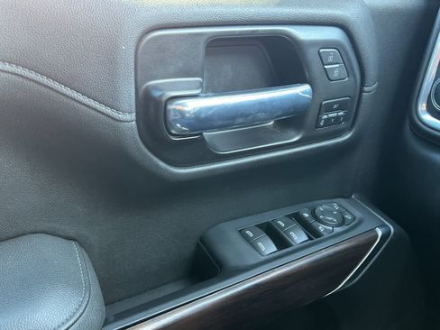 Used 2021 GMC Sierra 1500 SLT w/ SLT Convenience Package image 12