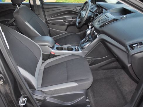 Used 2015 Ford Escape S FWD image 22