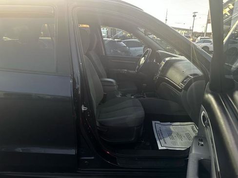 Used 2010 Hyundai Santa Fe GLS image 18