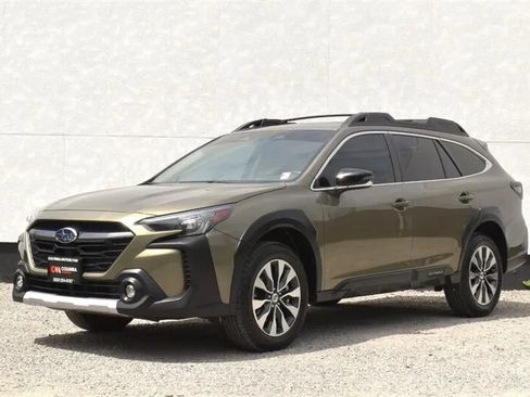 Used 2023 Subaru Outback Limited AWD/4WD image 8
