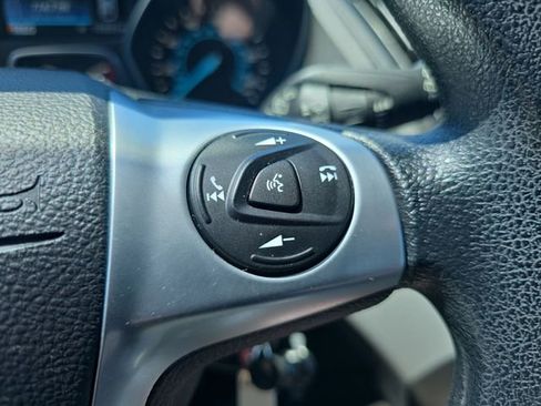 Used 2016 Ford Escape SE w/ Equipment Group 201A AWD/4WD image 21