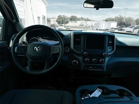 New 2024 RAM 2500 Tradesman w/ Chrome Appearance Group image 4