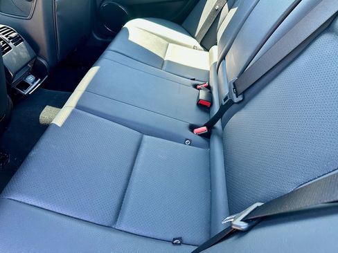 Used 2008 Mercedes-Benz C 300 4MATIC Sedan image 29