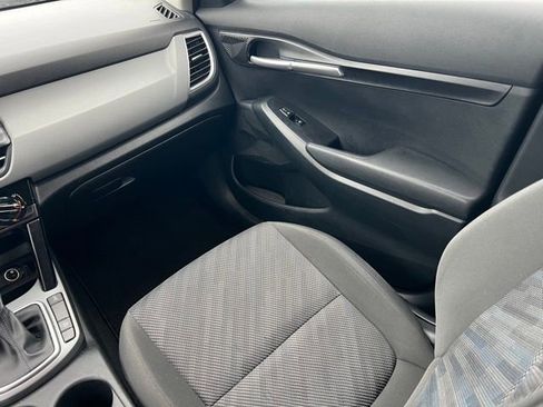 Certified 2024 Kia Seltos LX image 11