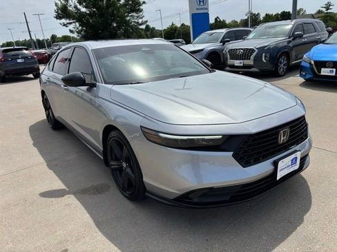 Certified 2025 Honda Accord Sport image 3