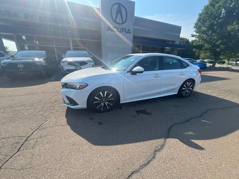 Used 2024 Honda Civic EX image 34