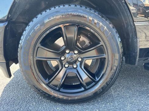 Used 2021 RAM 1500 Big Horn AWD/4WD image 11