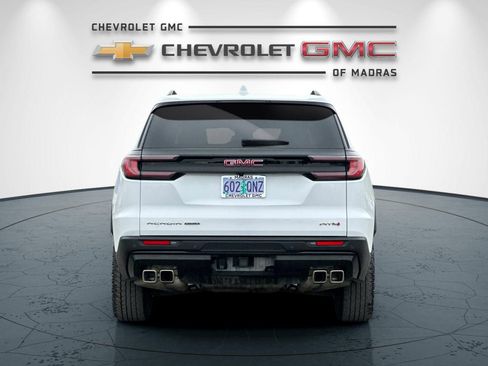 Used 2025 GMC Acadia AT4 w/ LPO, Floor Liner Package AWD/4WD image 4