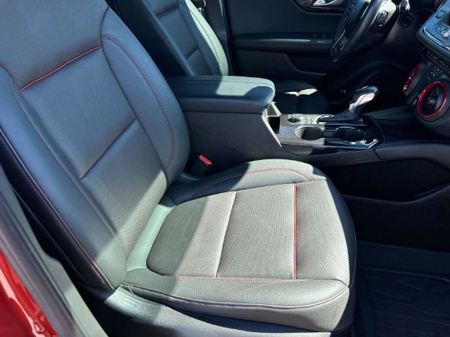 Used 2021 Chevrolet Blazer RS FWD image 23