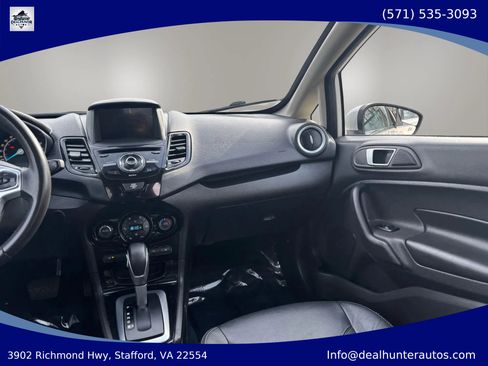 Used 2016 Ford Fiesta Titanium FWD image 28