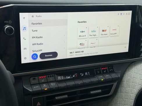 Used 2025 Toyota Camry XLE w/ Premium Package image 19