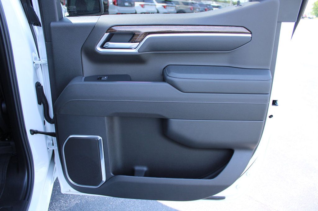 Used 2026 GMC Sierra 1500 Elevation w/ Elevation Select Package AWD/4WD image 24