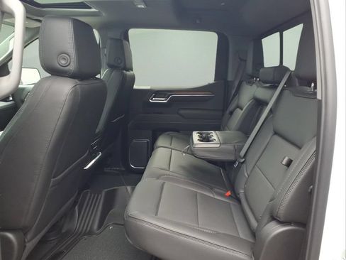 New 2026 GMC Sierra 1500 Denali w/ Denali Reserve Package AWD/4WD image 5