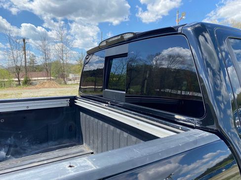 Used 2018 Nissan Titan Platinum Reserve w/ Platinum Utility Package AWD/4WD image 28