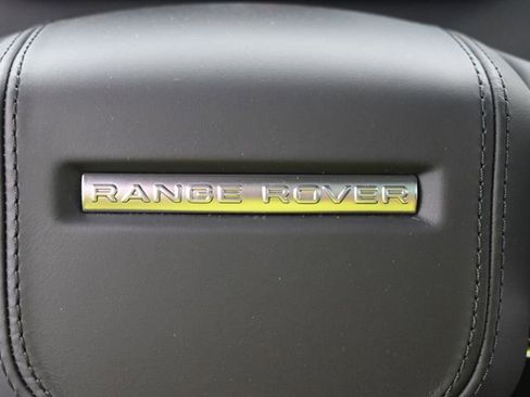 New 2025 Land Rover Range Rover SV image 22