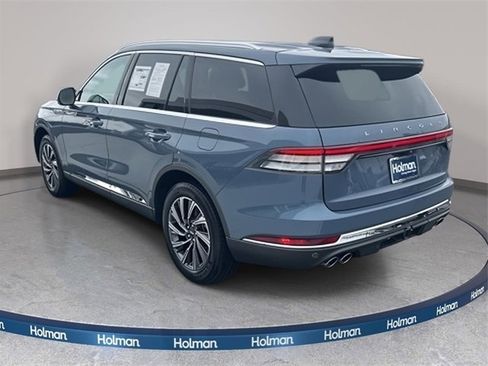 New 2026 Lincoln Aviator AWD image 7
