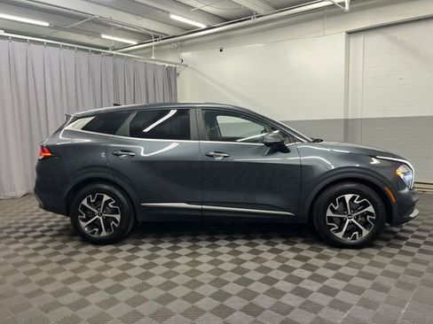 Certified 2023 Kia Sportage EX image 4