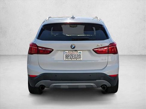 Used 2017 BMW X1 sDrive28i image 6