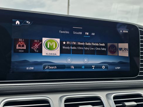 Used 2025 Mercedes-Benz GLE 350 4MATIC image 34