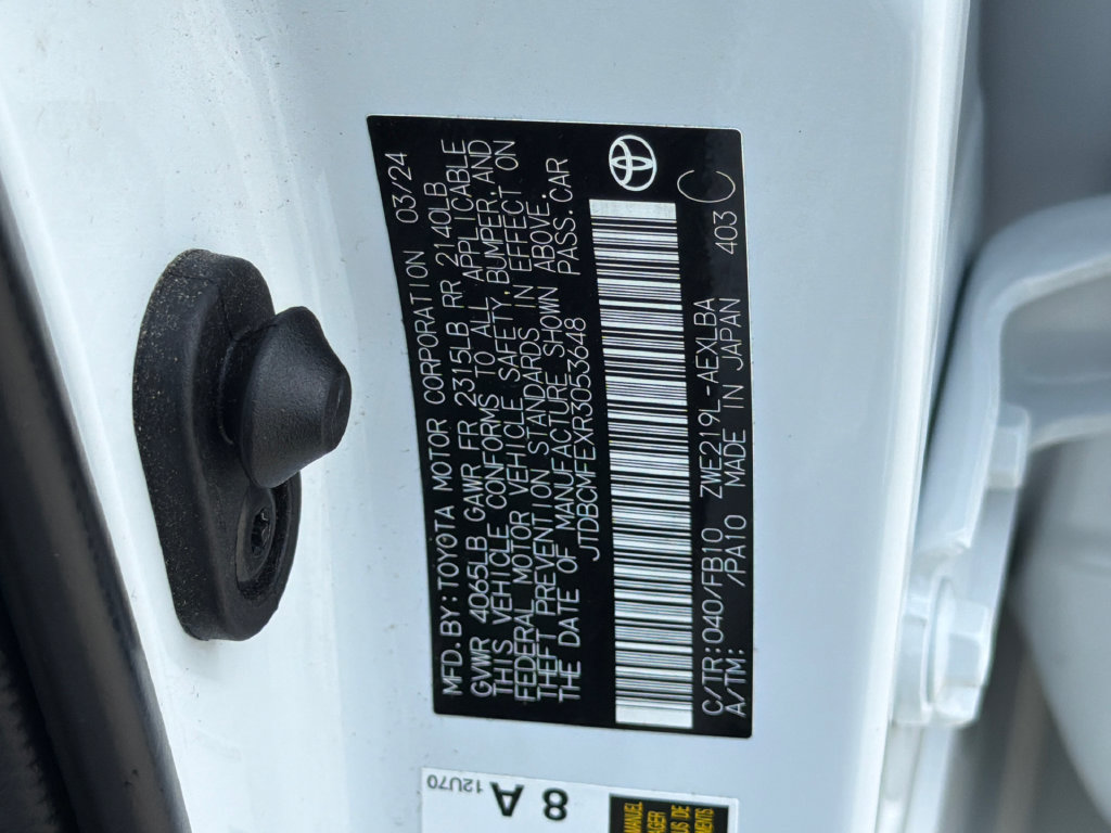 Used 2024 Toyota Corolla LE FWD image 31