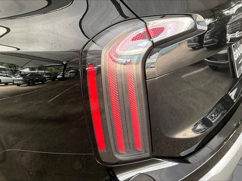 Used 2024 Kia Telluride SX Prestige AWD/4WD image 28