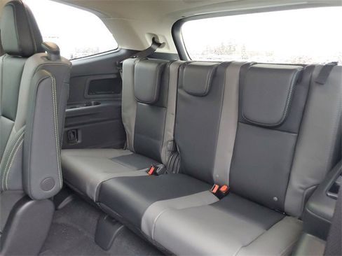 New 2025 Subaru Ascent Onyx Edition image 10