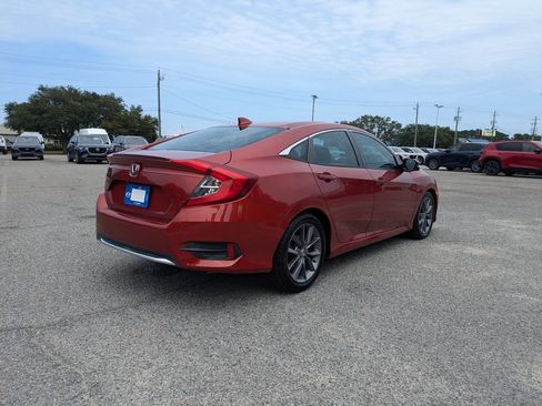 Used 2019 Honda Civic EX image 4