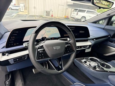New 2026 Cadillac Optiq Sport 2 w/ LPO, Floor Liner Package RWD image 32