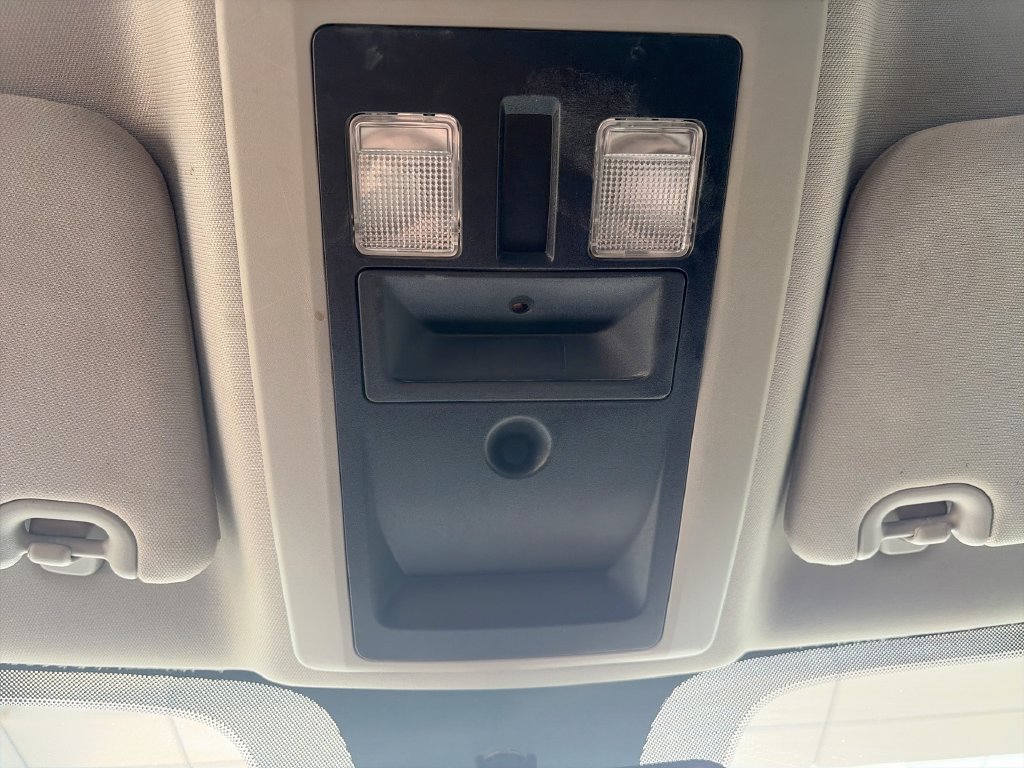Used 2020 RAM 1500 Classic SLT RWD image 19