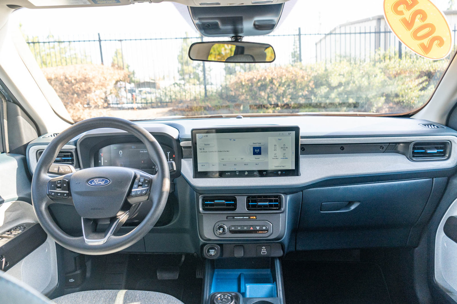Used 2025 Ford Maverick XLT FWD image 17