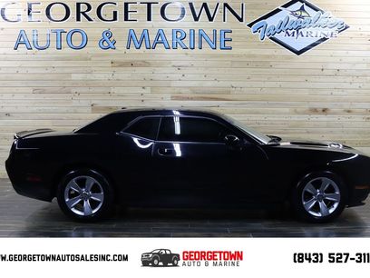 Used 2020 Dodge Challenger SXT w/ Driver Convenience Group