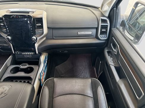 Used 2024 RAM 2500 Laramie AWD/4WD image 27