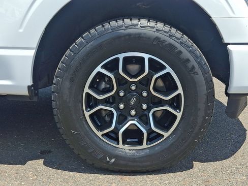 Certified 2022 Ford F150 XL w/ STX Appearance Package AWD/4WD image 9