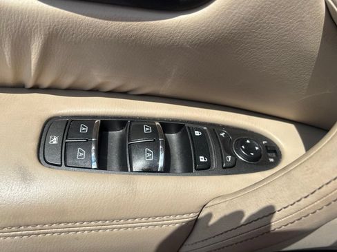 Used 2019 Nissan Armada Platinum w/ Captain's Chairs Package RWD image 7