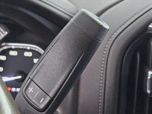 Used 2020 GMC Sierra 1500 SLT image 19