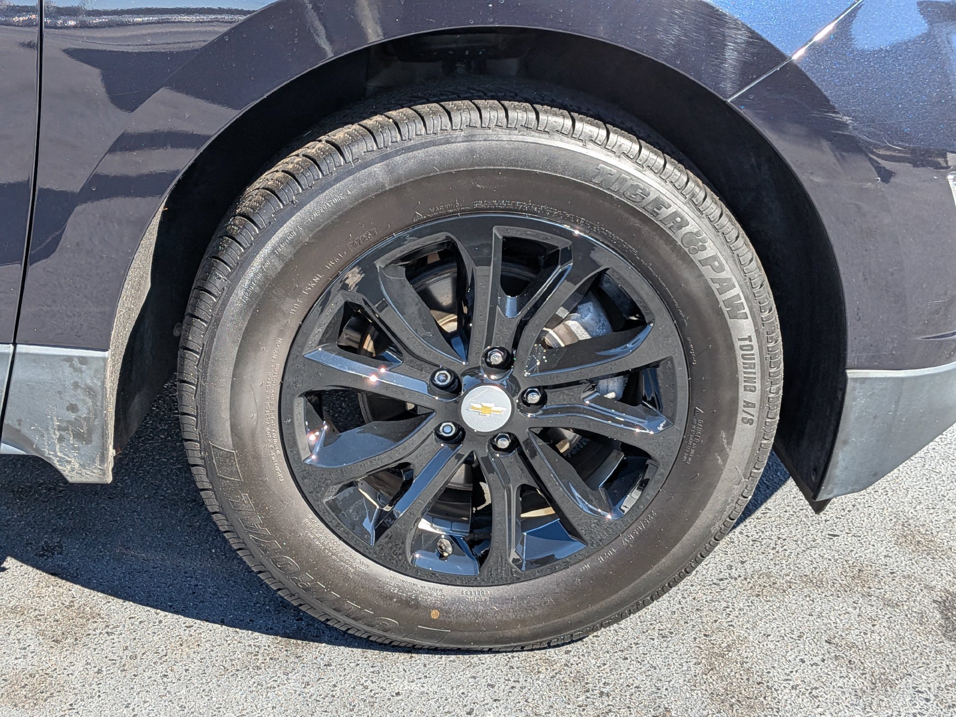 Used 2021 Chevrolet Equinox LT FWD image 12