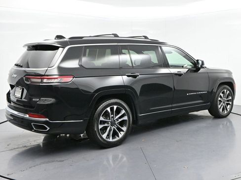 Used 2023 Jeep Grand Cherokee L Overland w/ Luxury Tech Group IV AWD/4WD image 7