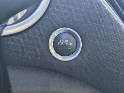 Used 2024 Chevrolet Malibu LT image 29