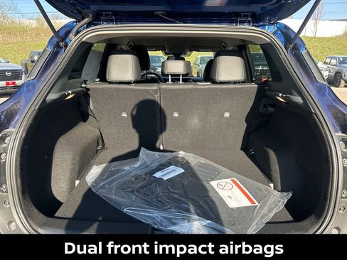 New 2026 Nissan Kicks SR FWD image 27