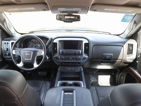 Used 2019 GMC Sierra 2500 SLT AWD/4WD image 15
