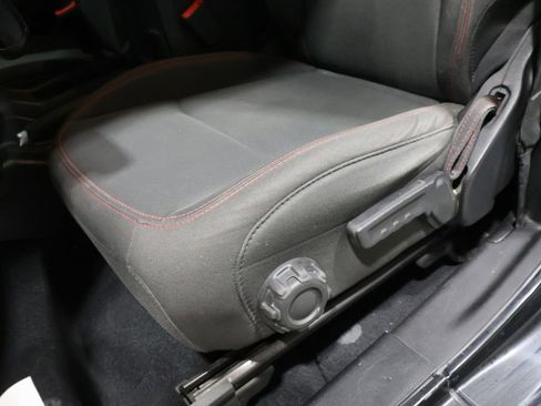 Certified 2019 Jeep Wrangler Rubicon image 12