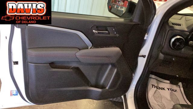Used 2024 Chevrolet Colorado Z71 w/ Z71 Convenience Package 2 AWD/4WD image 17