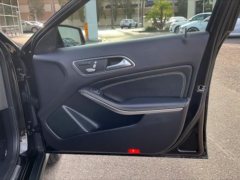 Used 2019 Mercedes-Benz GLA 250 image 22