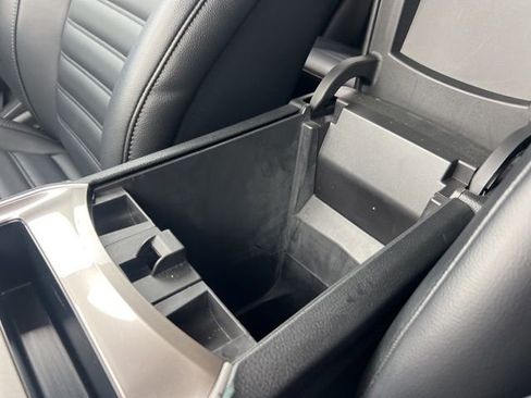 Certified 2024 Ford Edge SEL w/ Convenience Package image 16